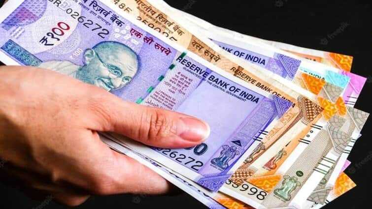 8वें वेतन आयोग के बाद चपरासी की सैलरी में होगा बड़ा बदलाव, जानें कितनी मिलेगी तनख्वाह