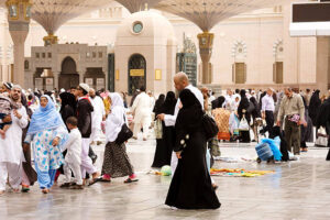 उमरा यात्रेकरूंसाठी मोठी बातमी, व्हिसा धोरणात महत्त्वपूर्ण बदल