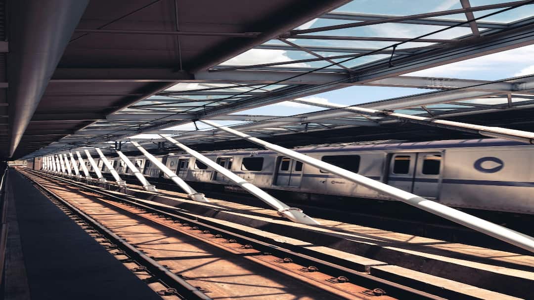 दिल्ली मेट्रो में जनरल मैनजर पद के लिए निकली वैकेंसी, सैलरी सुनकर उड़ जाएंगे होश