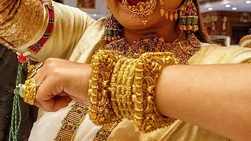 सोन्याच्या दरात मोठा बदल, कसा असेल बाजार? :