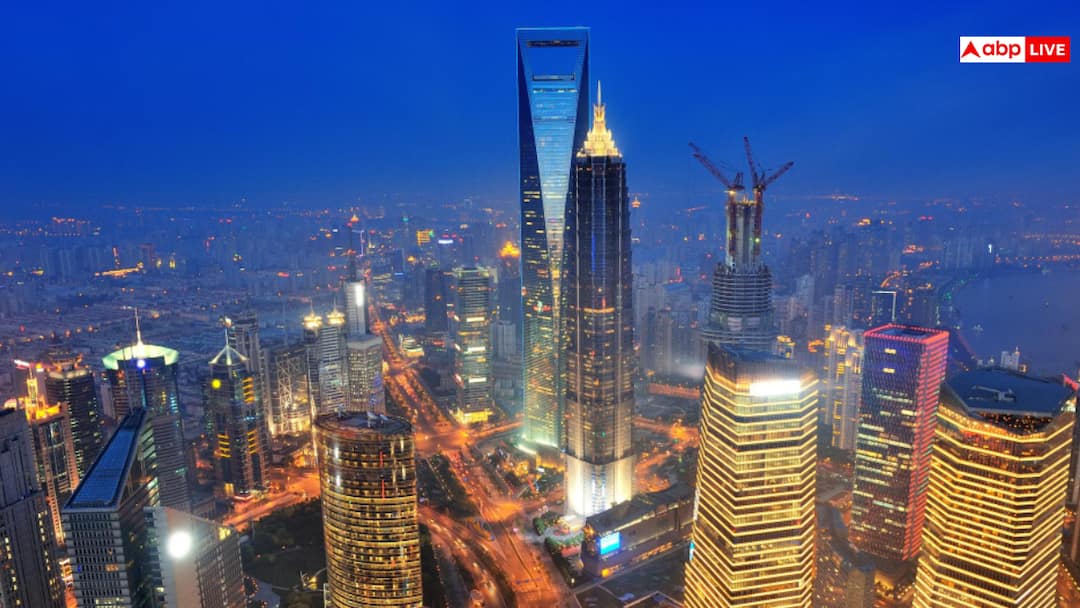 सऊदी में कमाए 50,000 रियाल तो भारत में हो जाएंगे कितने? रकम जान आप भी रह जाएंगे हैरान