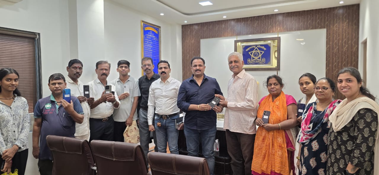 सीईआयआर पोर्टलद्वारे पोलीस ठाण्याला यश, 15 मोबाईल जप्त, बाधित नागरिकांना मालमत्ता परत