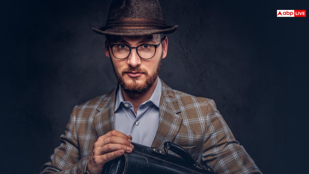 सीक्रेट एजेंट को कितनी मिलती है सैलरी? रकम सुन आप भी रह जाएंगे हैरान