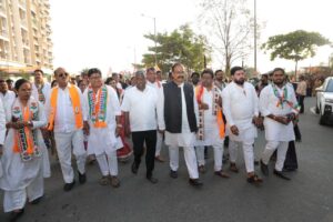 भाजप हा बलात्काराच्या आरोपींनाही संधी देणारा पक्ष आहे.