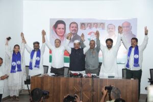 मुंबई महापालिकेसाठी काँग्रेस आणि विंचट बहुजन आघाडीची युती :