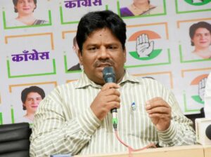 सुरेशचंद्र राजहंस प्रभाग क्रमांक २६ मधील काँग्रेसचे उमेदवार